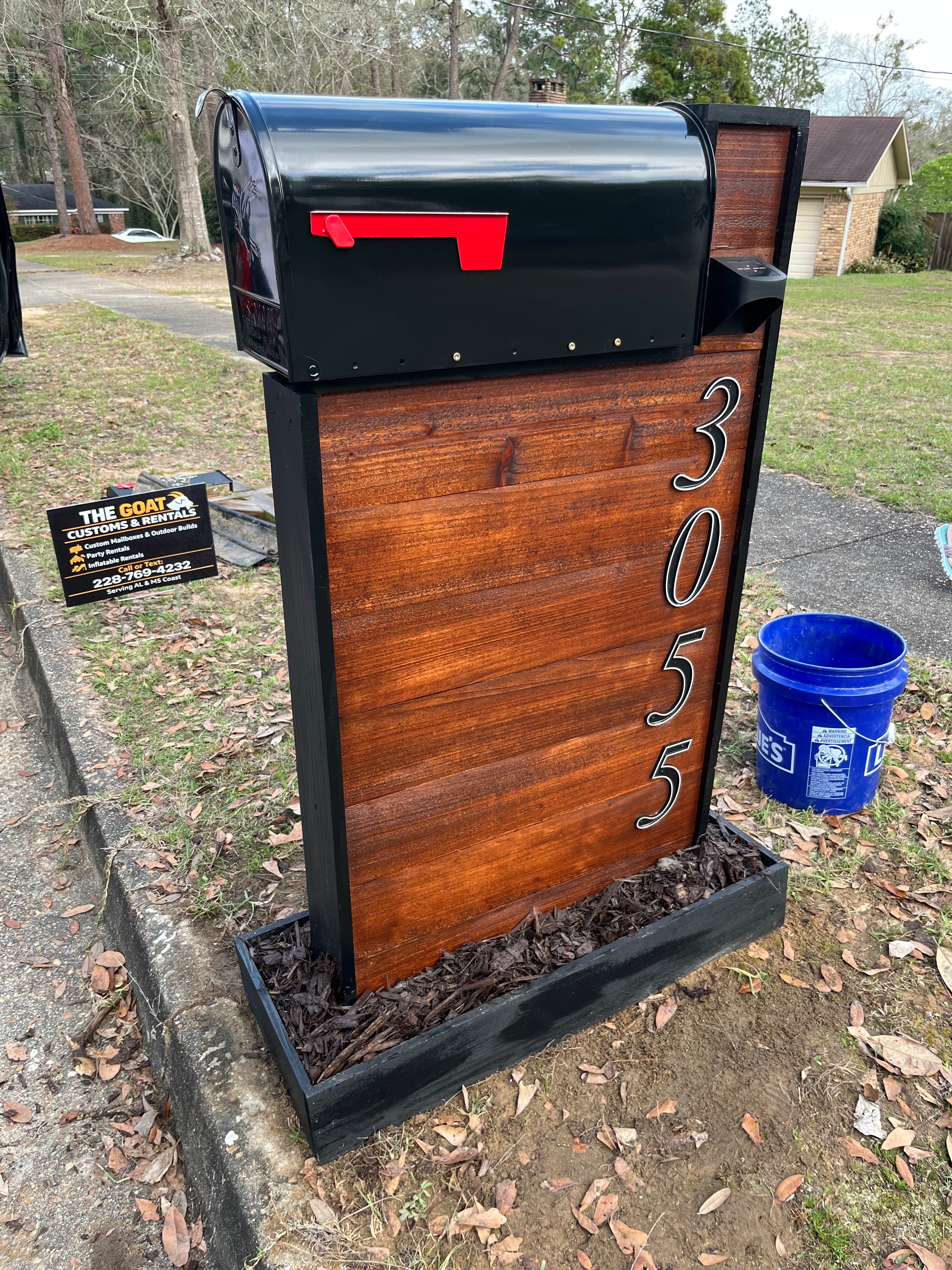The Large Cedar Box- Canyon Brown