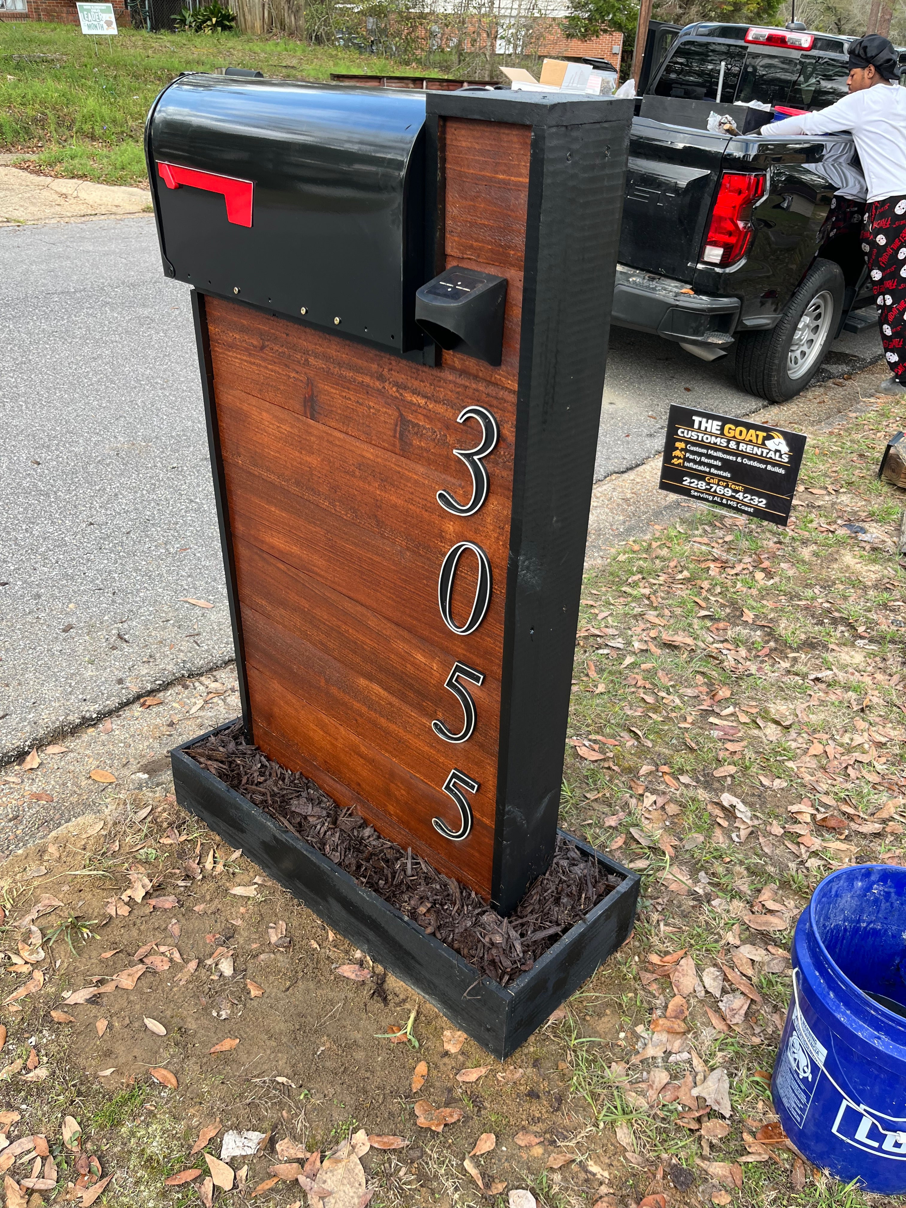 The Large Cedar Box- Canyon Brown