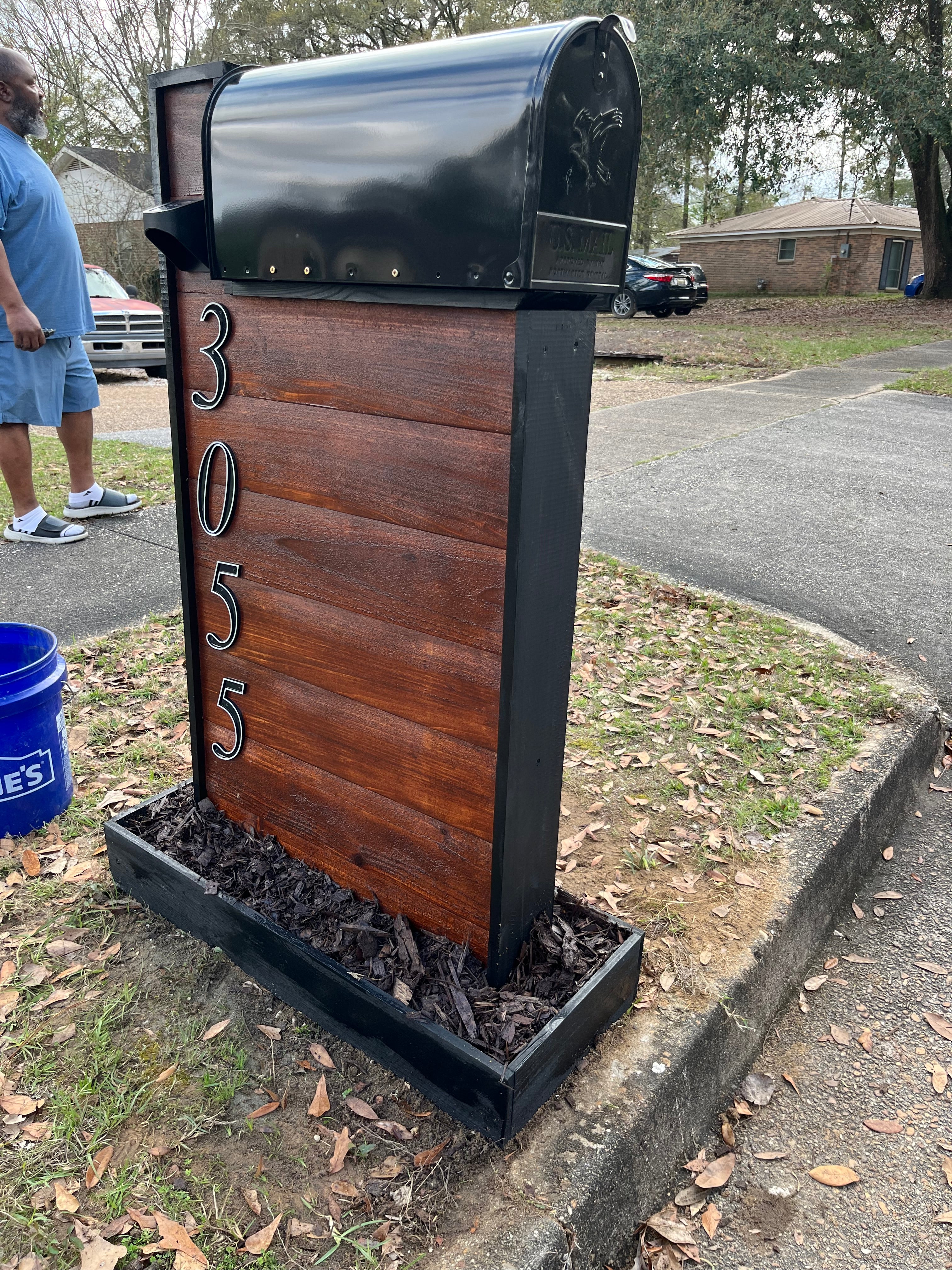 The Large Cedar Box- Canyon Brown
